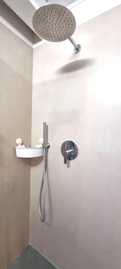 Dolce Blu Sirmione Apartment Риволтела Екстериор снимка