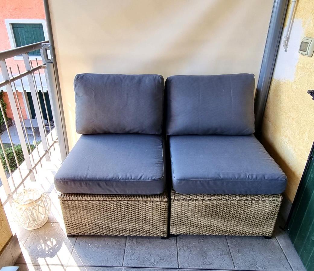 Dolce Blu Sirmione Apartment Риволтела Екстериор снимка
